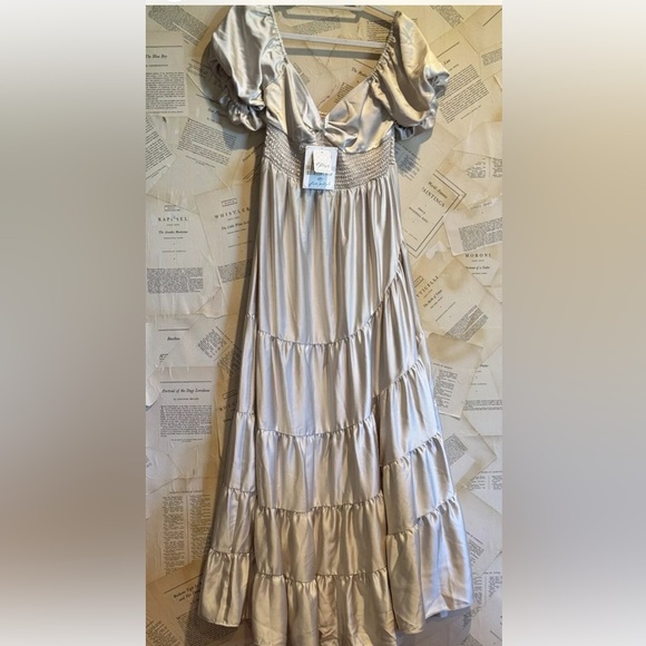 Free People Sundrenched Silky Maxi Dress Tiered Skirt Puff Sleeves Khaki Ivory - Picture 4 of 5